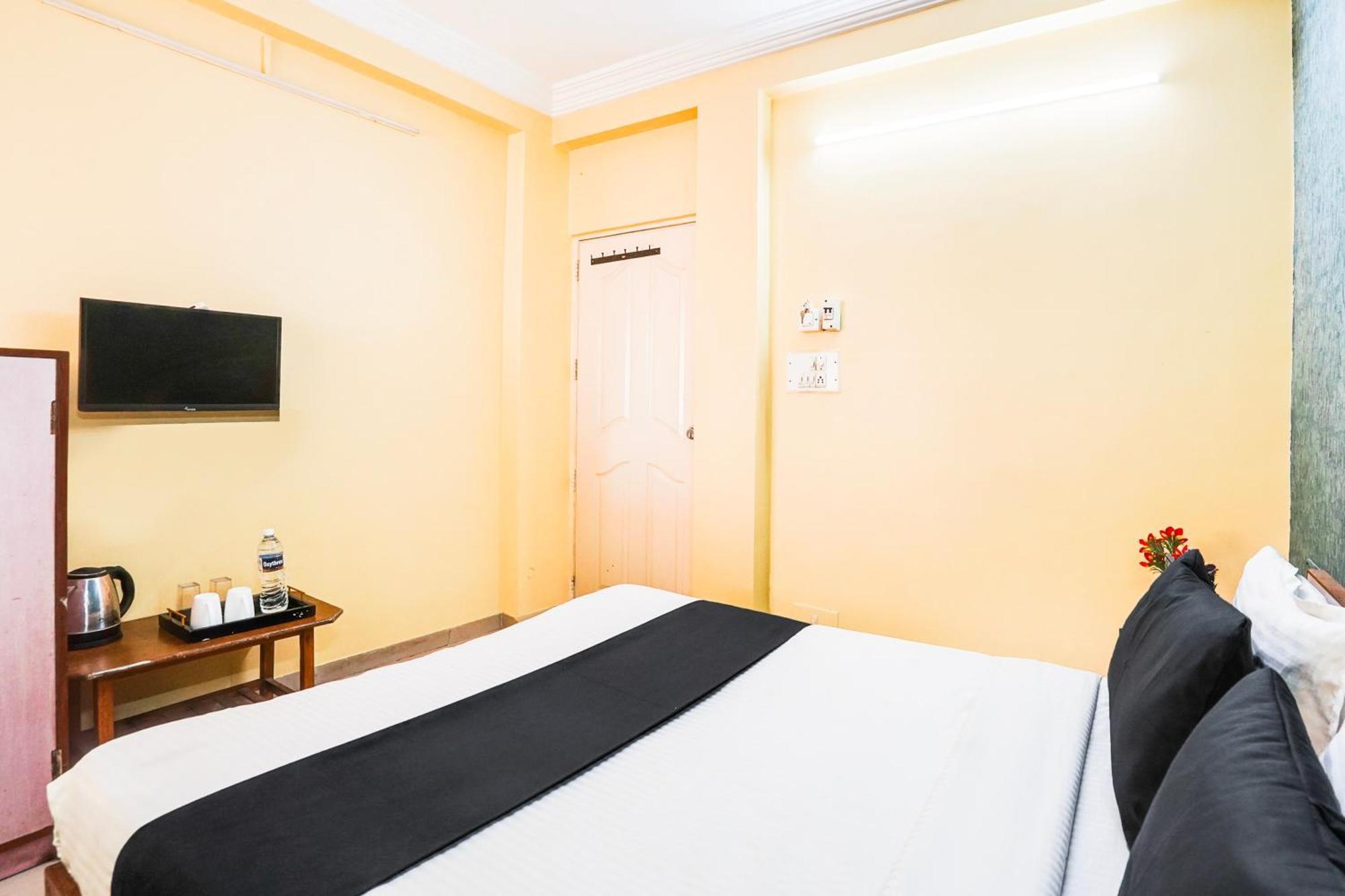 Hotel O Vibrant Residency أحمد أباد المظهر الخارجي الصورة