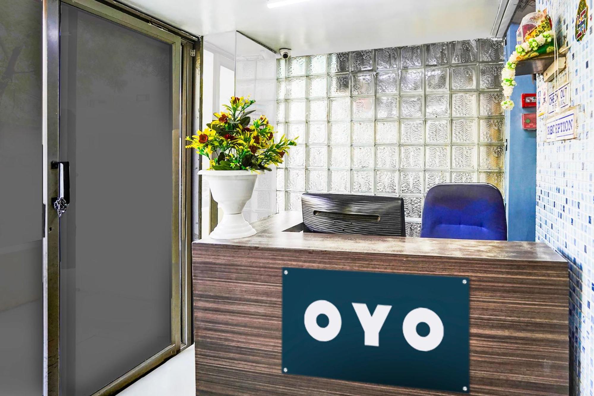 Hotel O Vibrant Residency أحمد أباد المظهر الخارجي الصورة