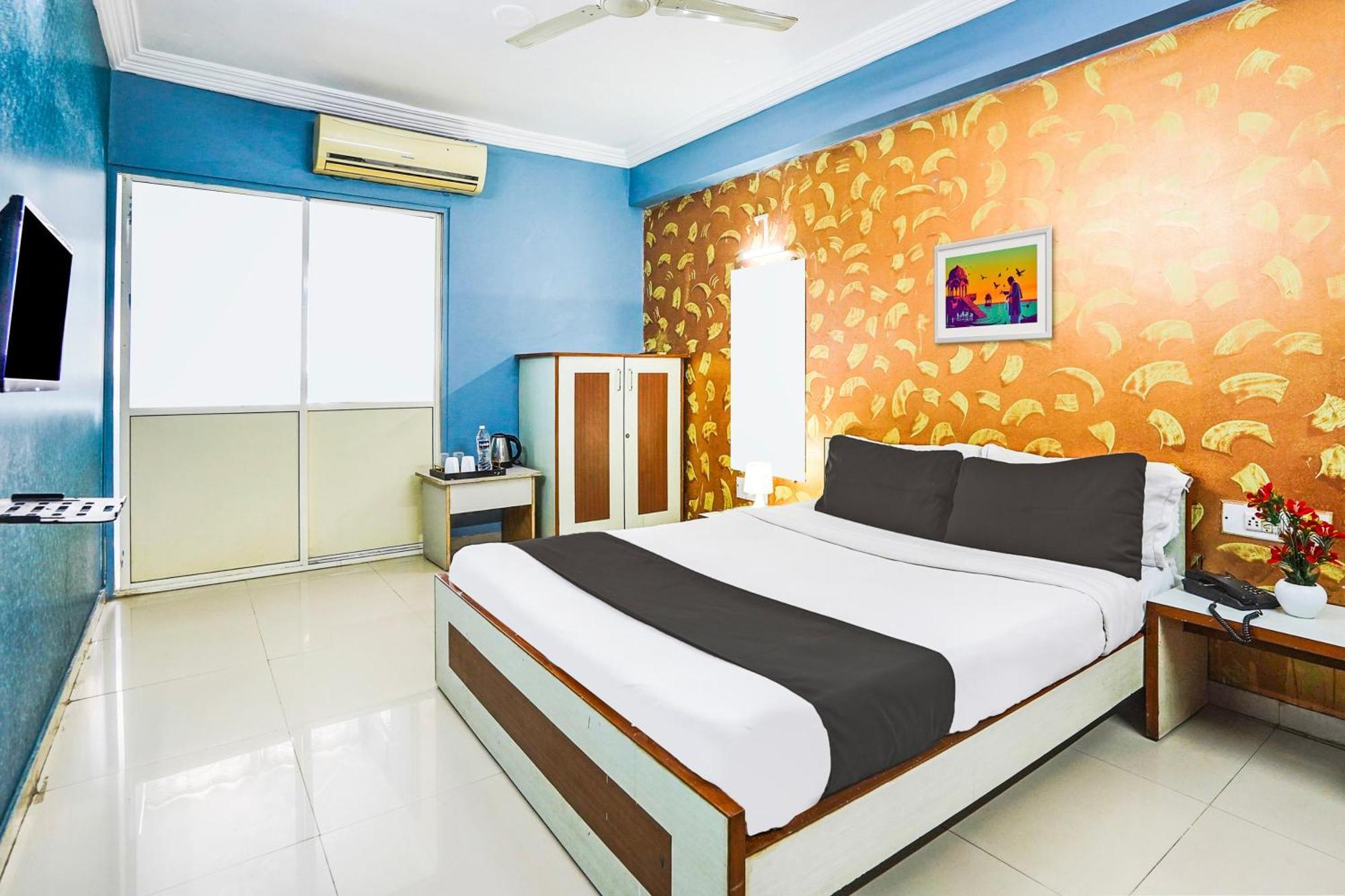 Hotel O Vibrant Residency أحمد أباد المظهر الخارجي الصورة