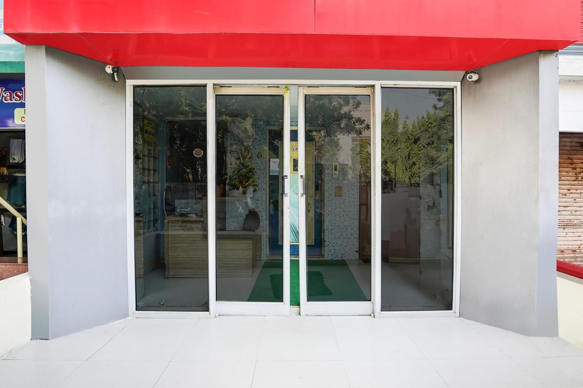 Hotel O Vibrant Residency أحمد أباد المظهر الخارجي الصورة